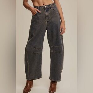 Listicle Barrel Jeans Black Wash Wide Leg
